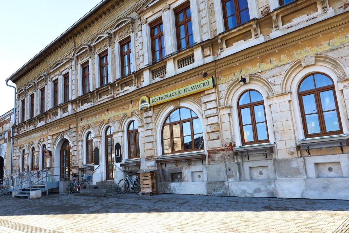 Penzion U Hlavacku Horazdovice ภายนอก รูปภาพ